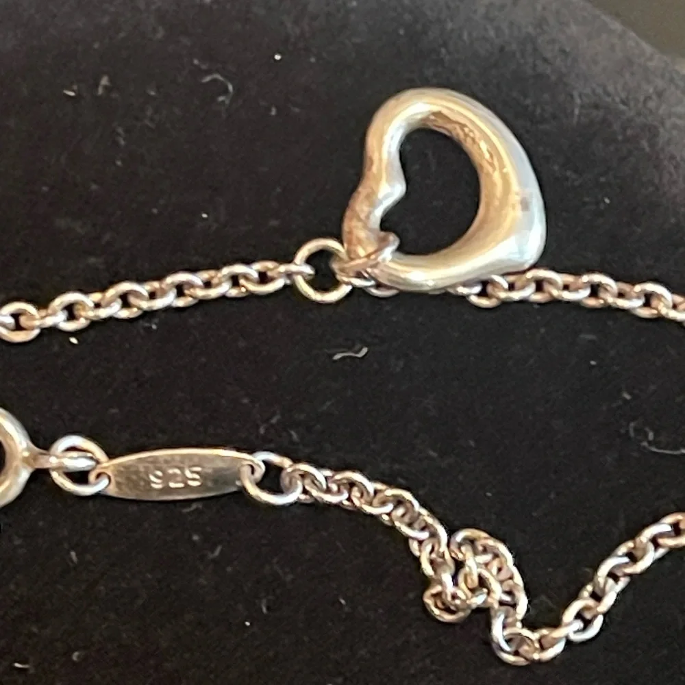 Authentic Tiffany & Co silver .925 Elsa Peretti Open Heart Bracelet EUC - Picture 4 of 5